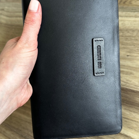 Wallet/cardholder - Picture 1 of 9